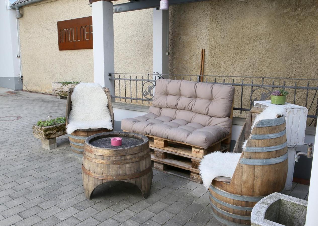 Appartment Weinbau Muellner นอยซีเดิลอัมเซ ภายนอก รูปภาพ
